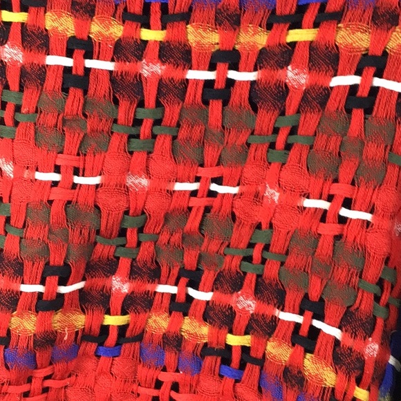 Vintage open weave wrap with rabbit fringe - Picture 7 of 10